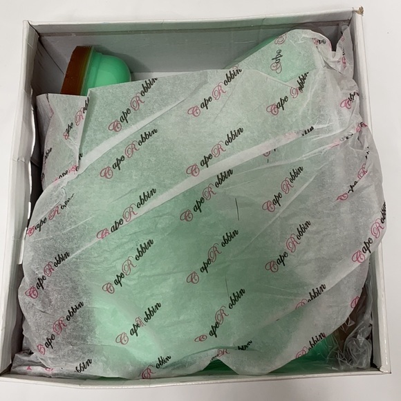 Cape Robbin Collection Boots - Picture 8 of 10